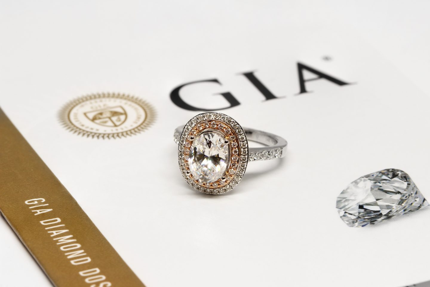 Understanding Jewelry Insurance: Why It’s Worth It