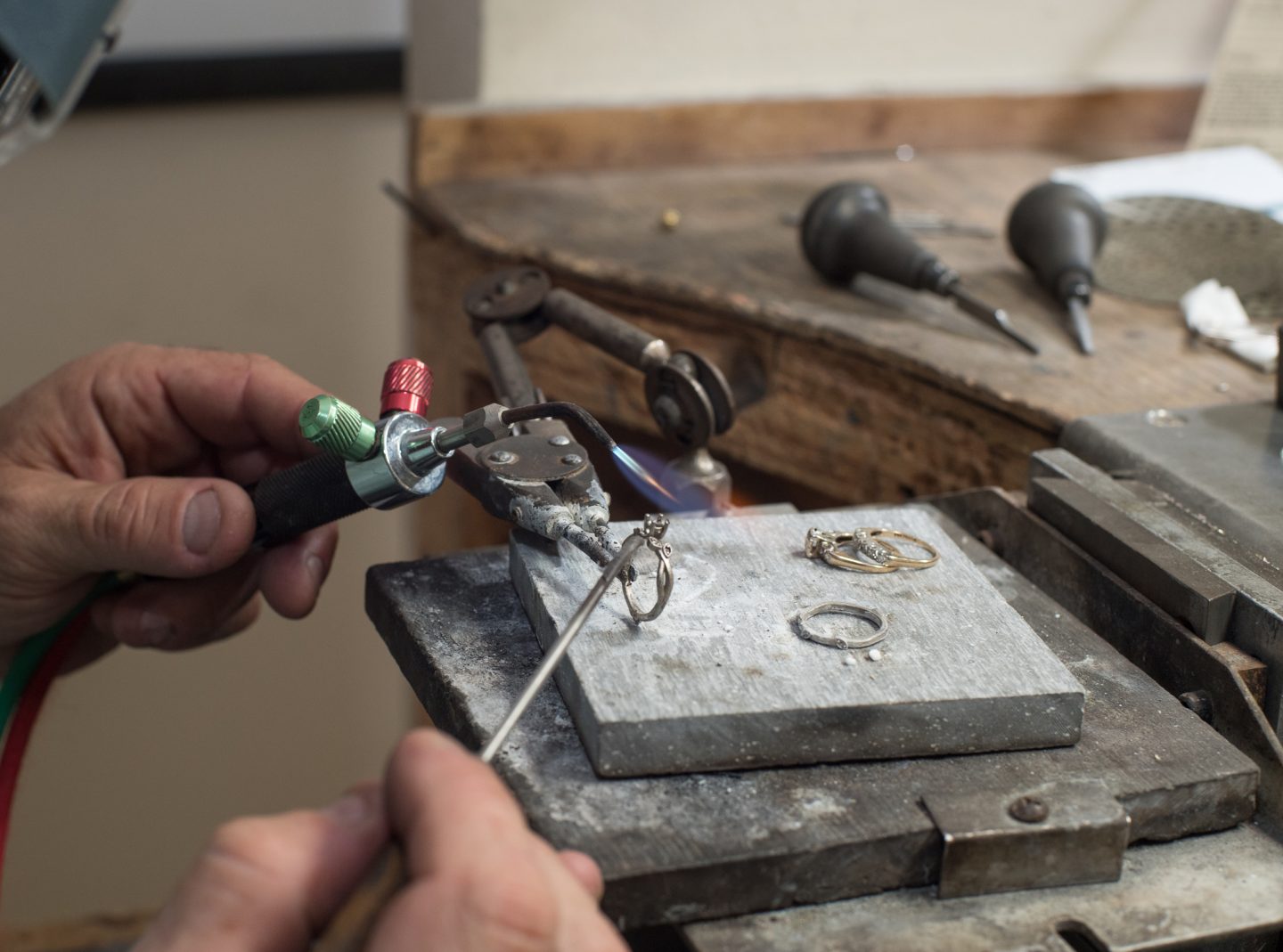 Soldering Jewelry: Fine Chain Repair