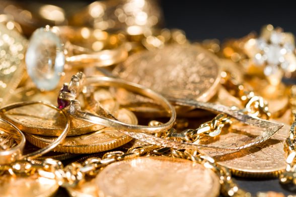 The Gold Dilemma: Why Buying Solid Gold Jewelry Makes a Difference ...