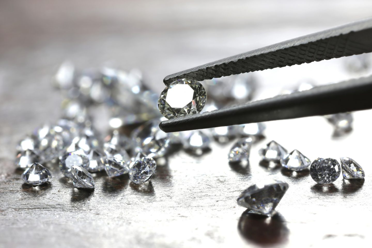 Top 3 Benefits of Lab Grown Diamonds vs. the Naturally Grown