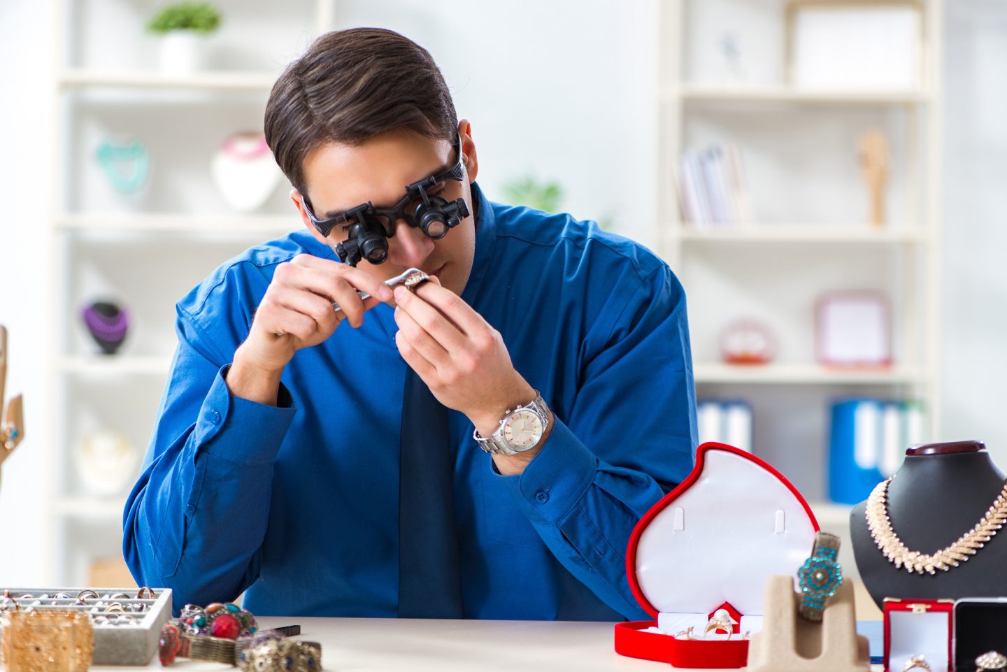 How to Find the Right Jewelry Repair Service - Gems of La Costa